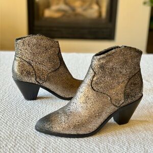 Frye Women’s Lila Western Short Boot Booties Gold Black EUC